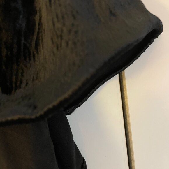 The Somerset Mini Dress: Velvet Edition in Black Plus size 2X - Picture 7 of 9